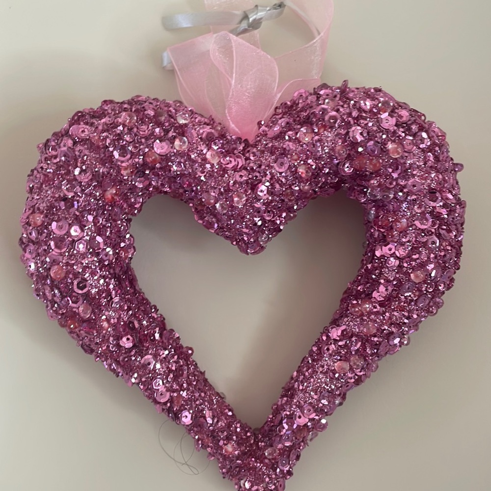 Pink glittery heart for Valentines